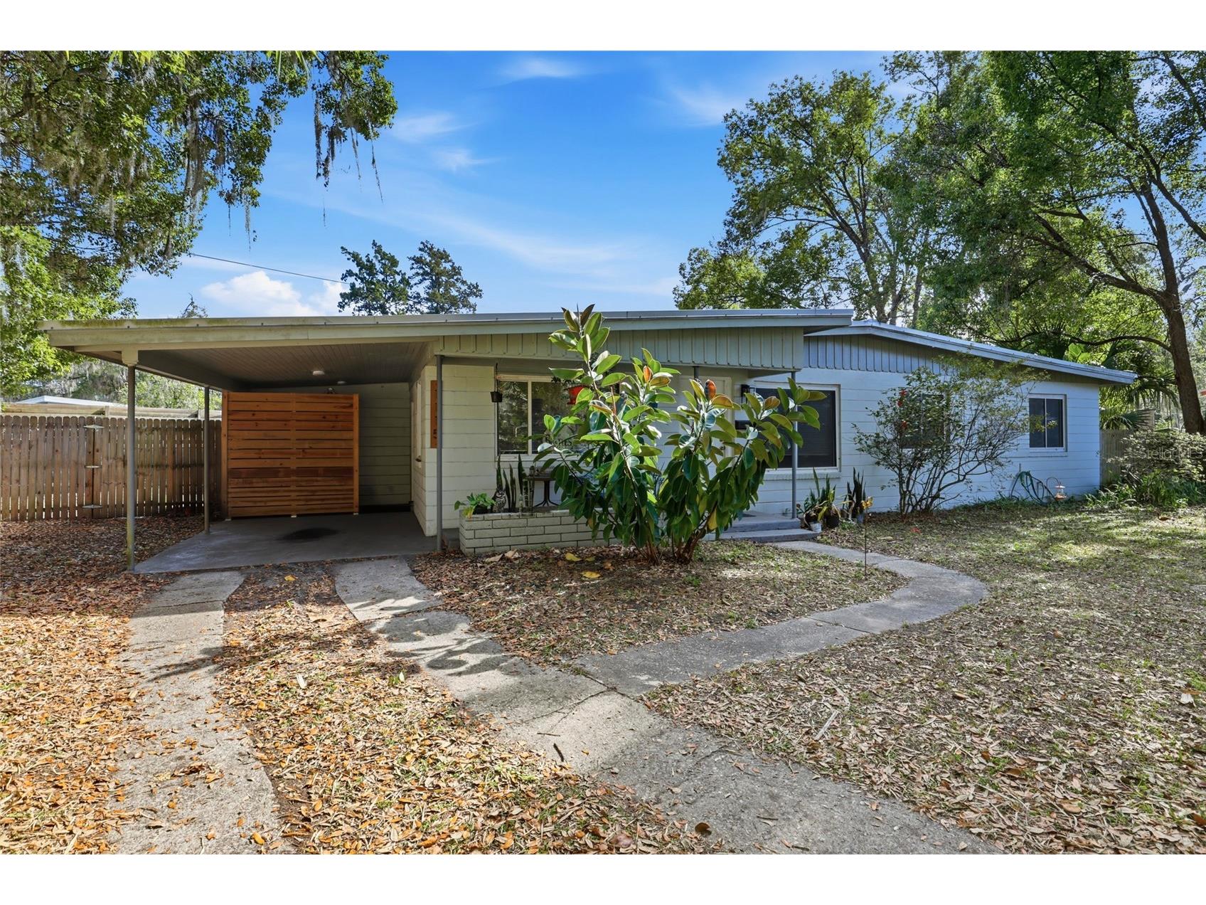 1115 NE 5th Place Gainesville FL 32601 GC536771 image2