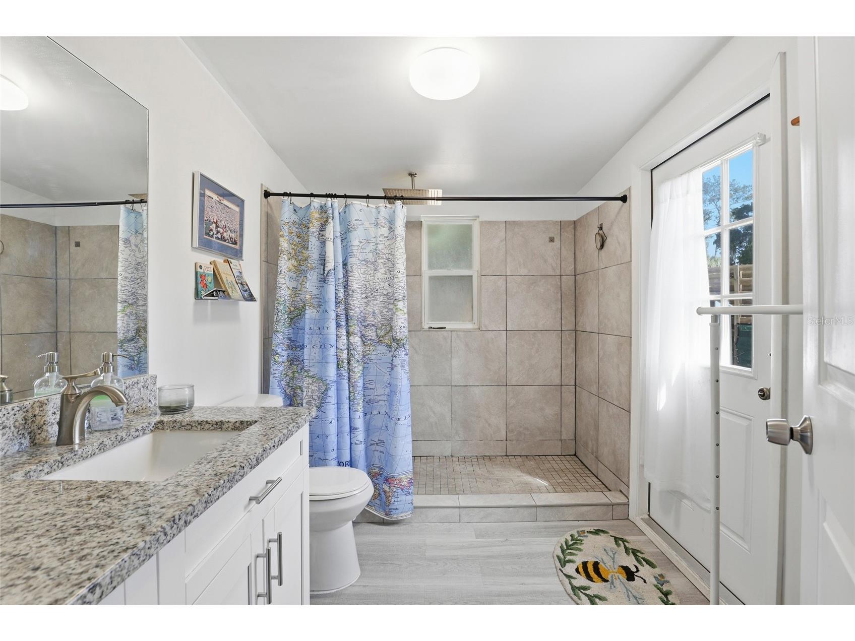 1115 NE 5th Place Gainesville FL 32601 GC536771 image21