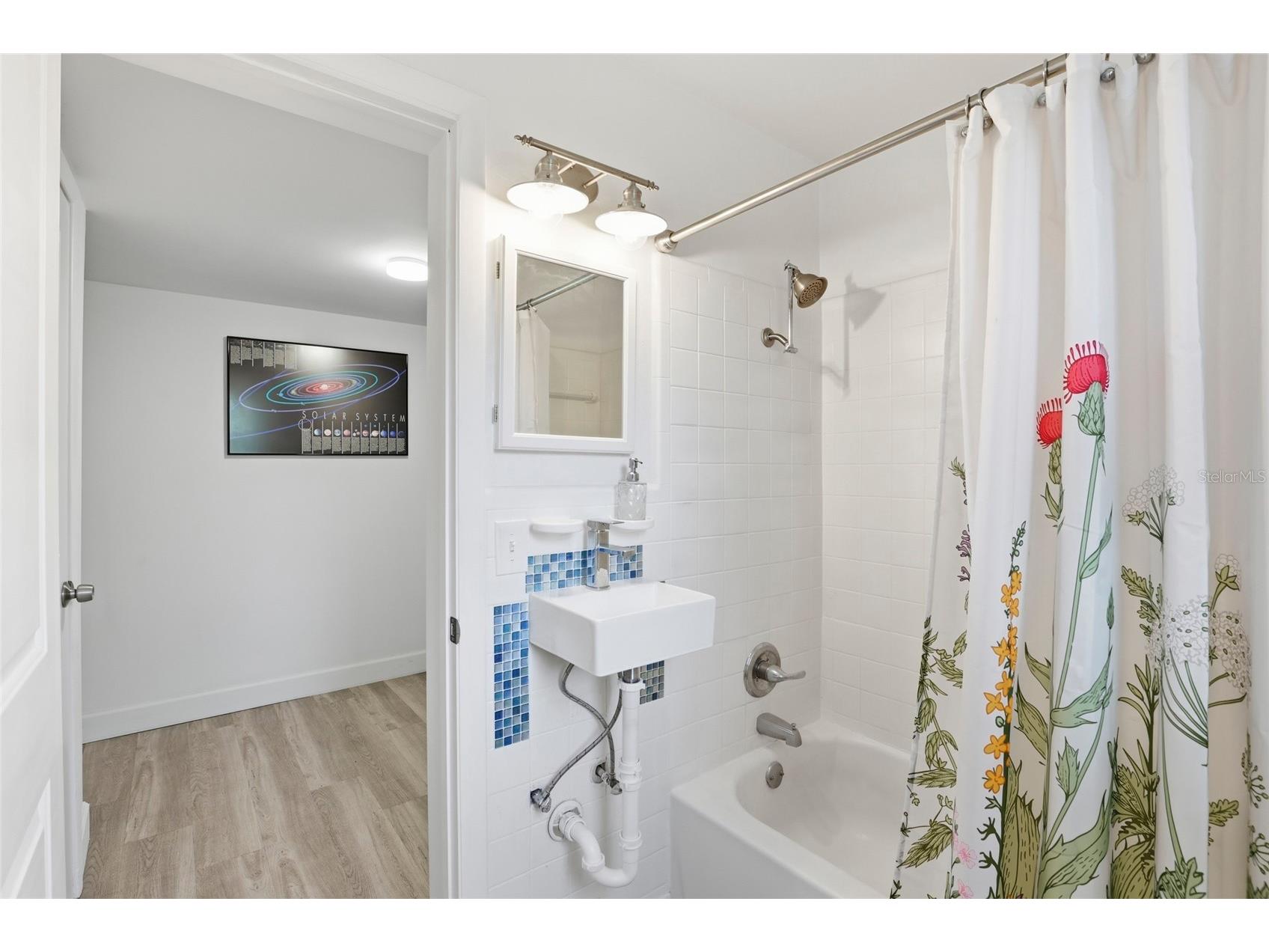 1115 NE 5th Place Gainesville FL 32601 GC536771 image25