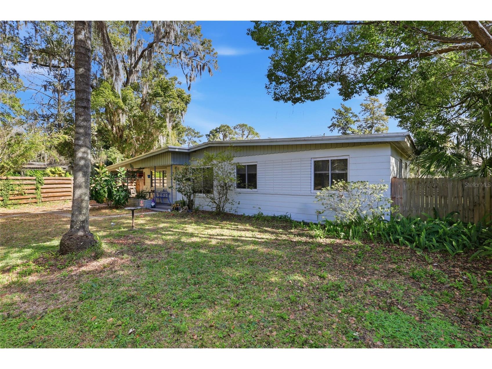 1115 NE 5th Place Gainesville FL 32601 GC536771 image36