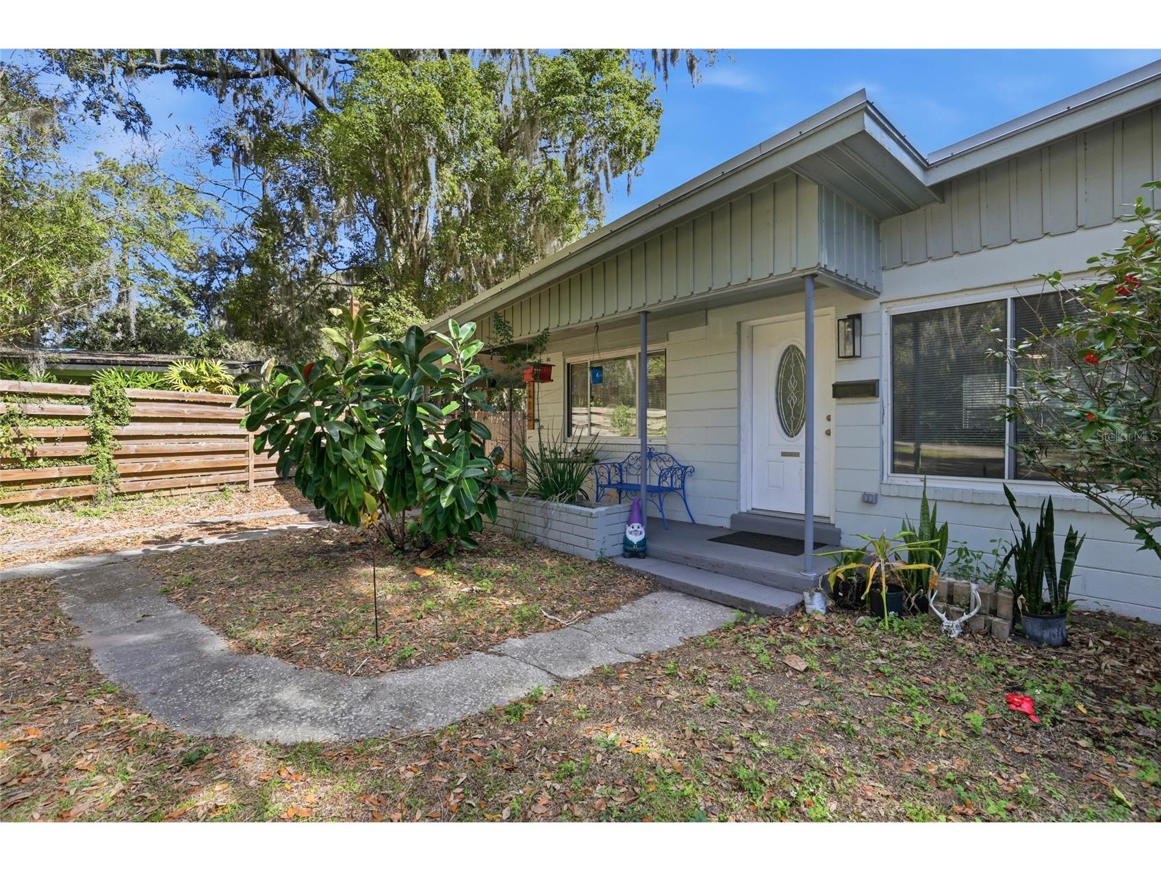 1115 NE 5th Place Gainesville FL 32601 GC536771 image4