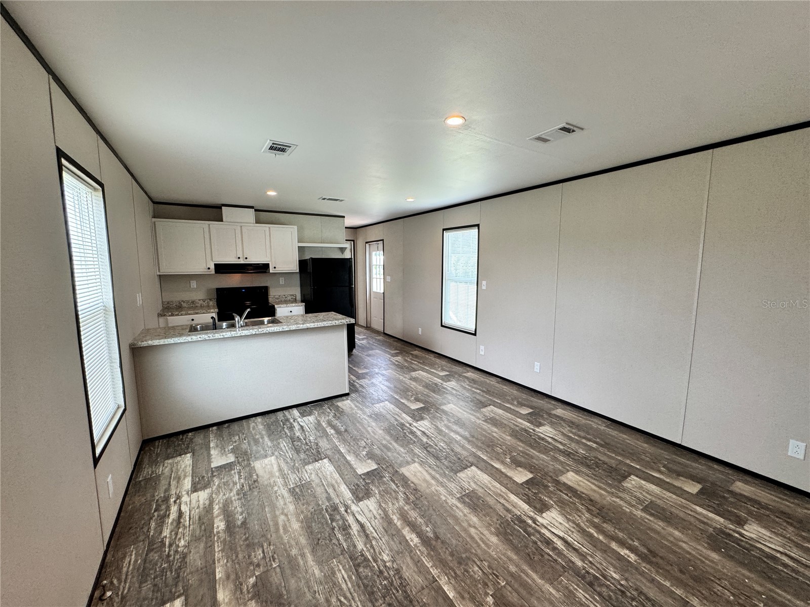 1115 NW 12th Lane Lake Panasoffkee FL 33538 G5112969 image3
