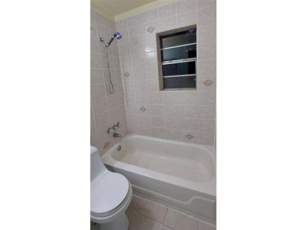 1115 NW 22nd Avenue Gainesville FL 32609 GC534719 image10