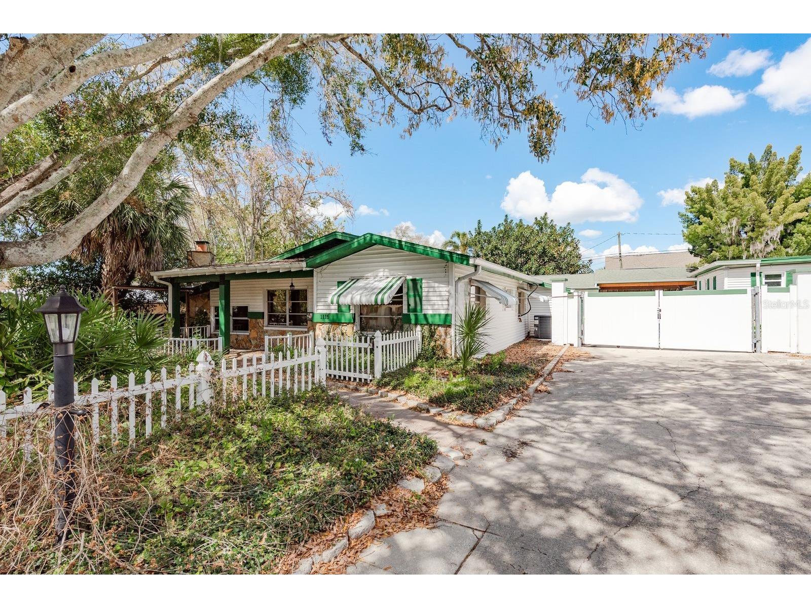 1115 Pennsylvania Avenue Palm Harbor FL 34683 TB8483073 image1