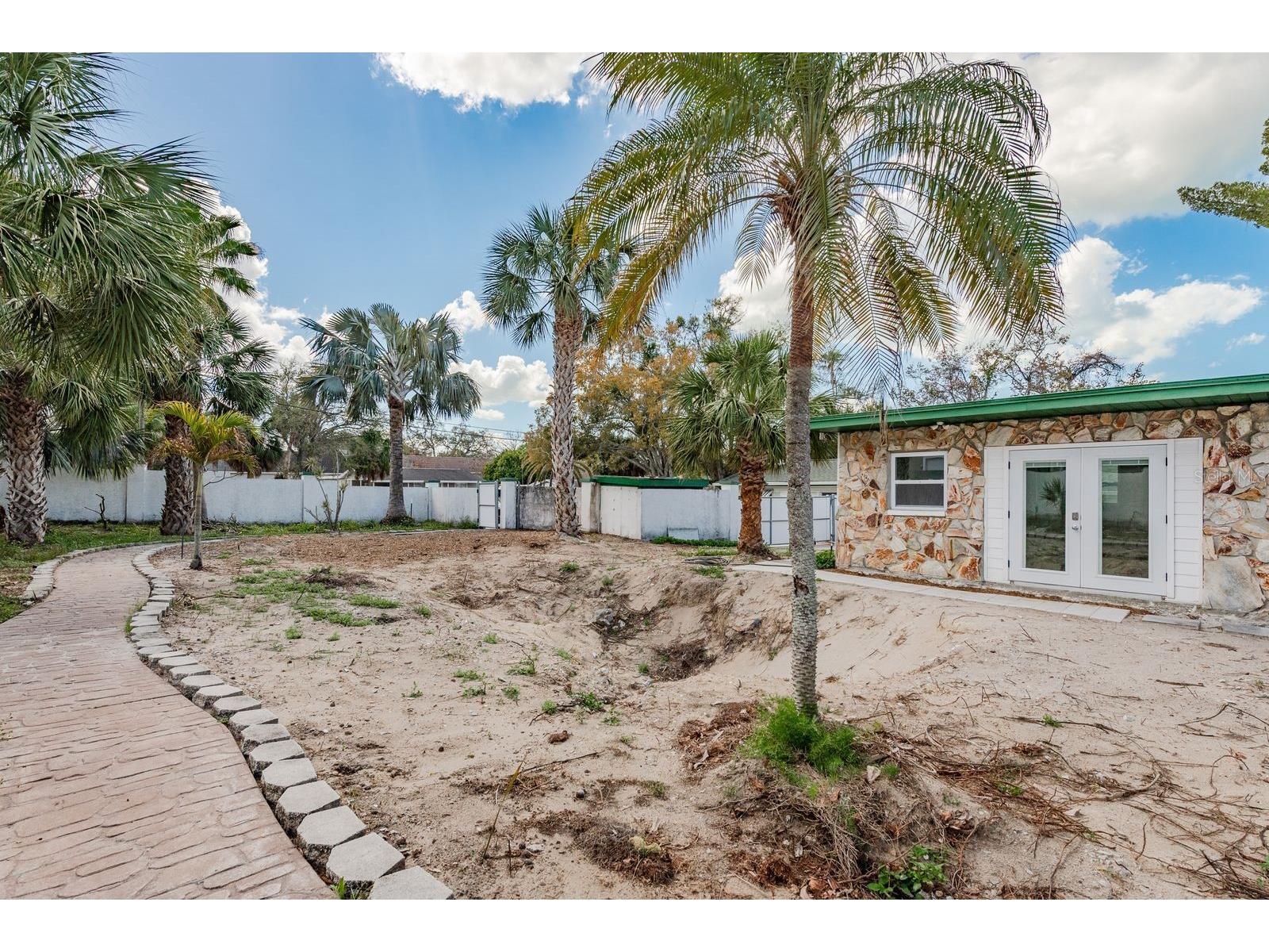 1115 Pennsylvania Avenue Palm Harbor FL 34683 TB8483073 image20