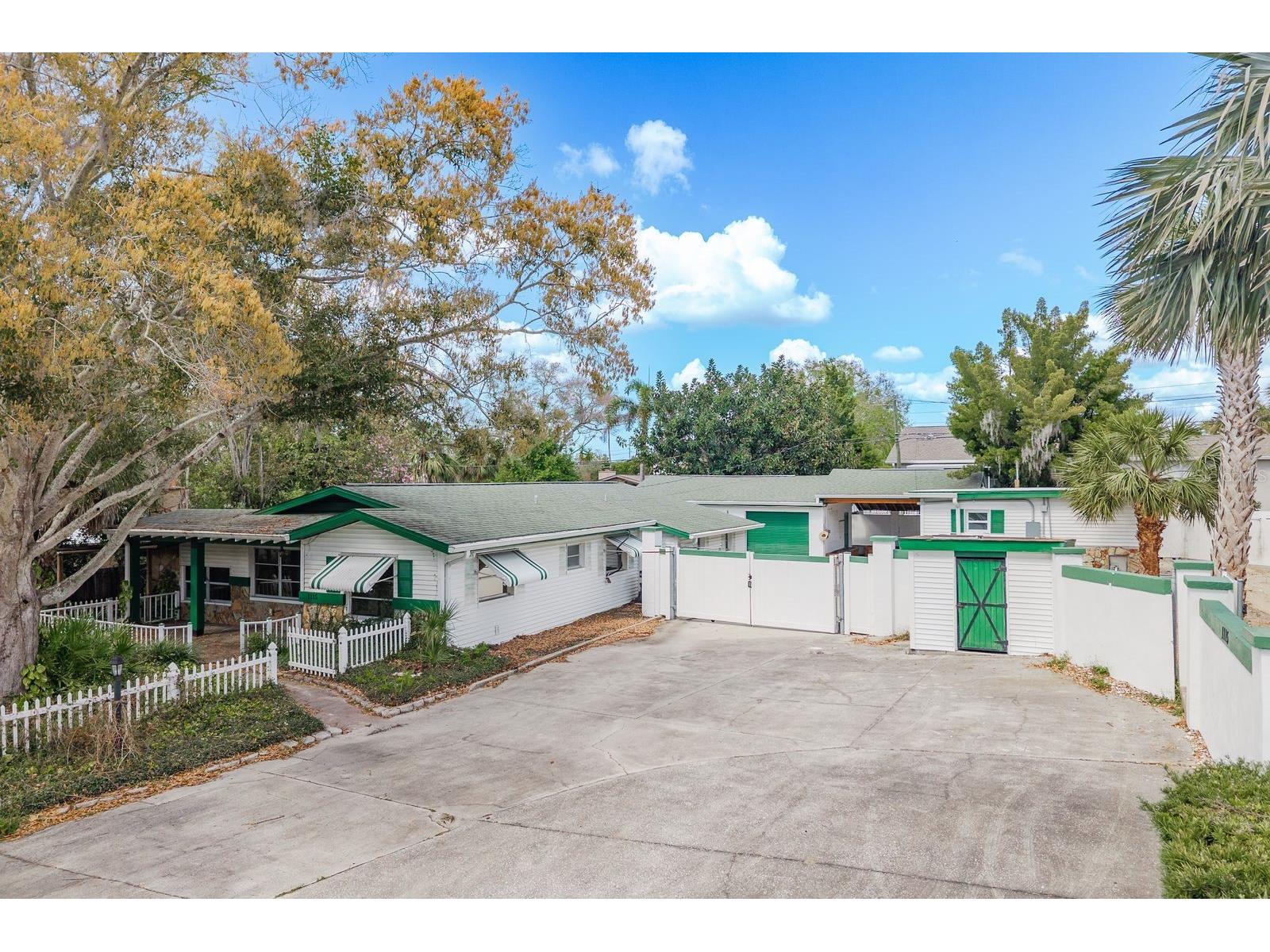 1115 Pennsylvania Avenue Palm Harbor FL 34683 TB8485470 image28