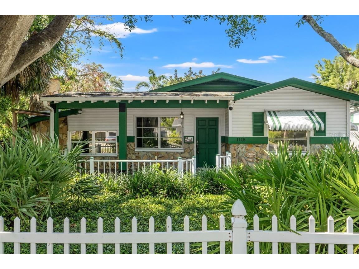 1115 Pennsylvania Avenue Palm Harbor FL 34683 W7875883 image1