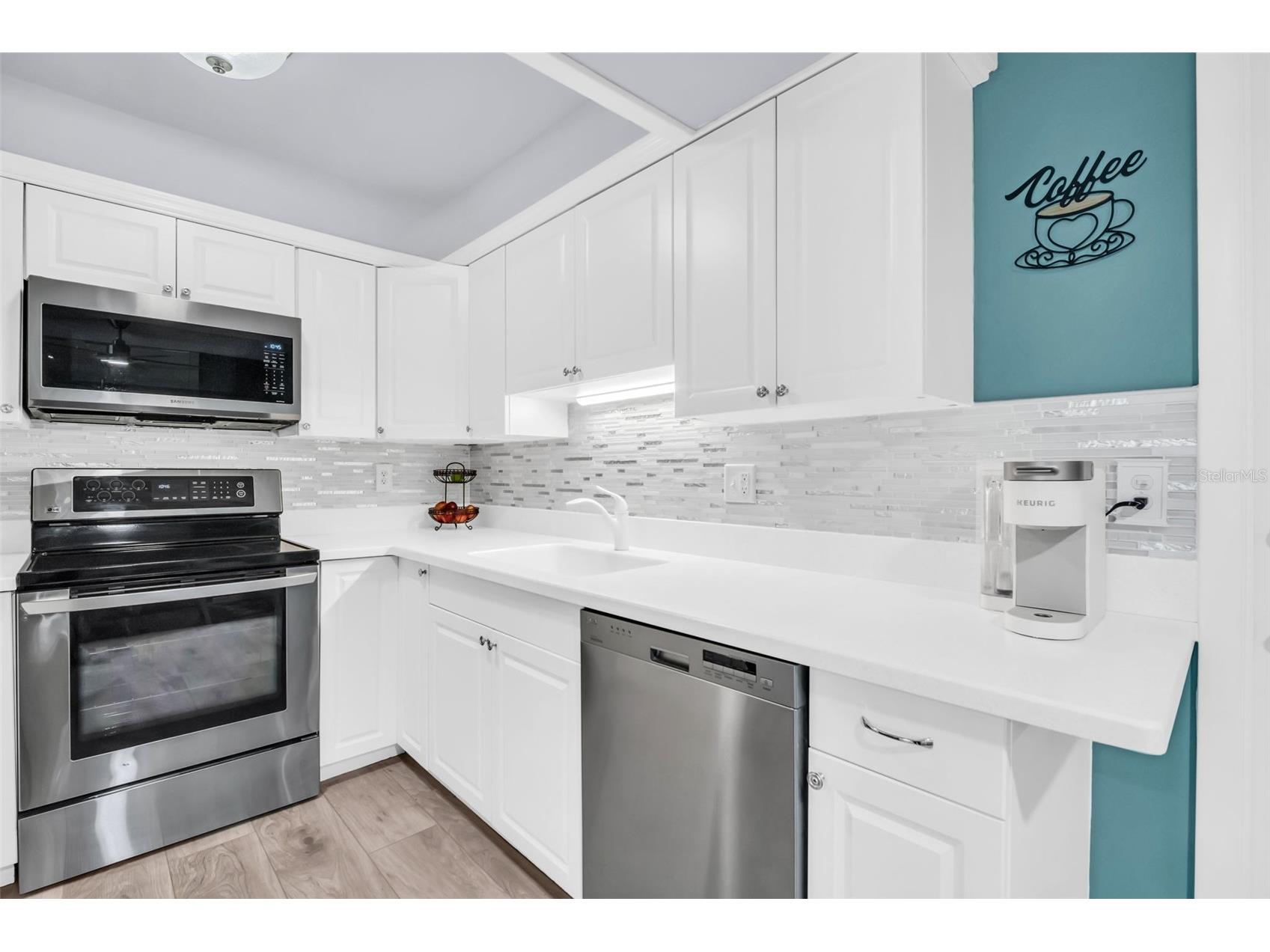 1115 Queen Anne Drive #C Palm Harbor FL 34684 - LAKE TARPON TB8475511 image13