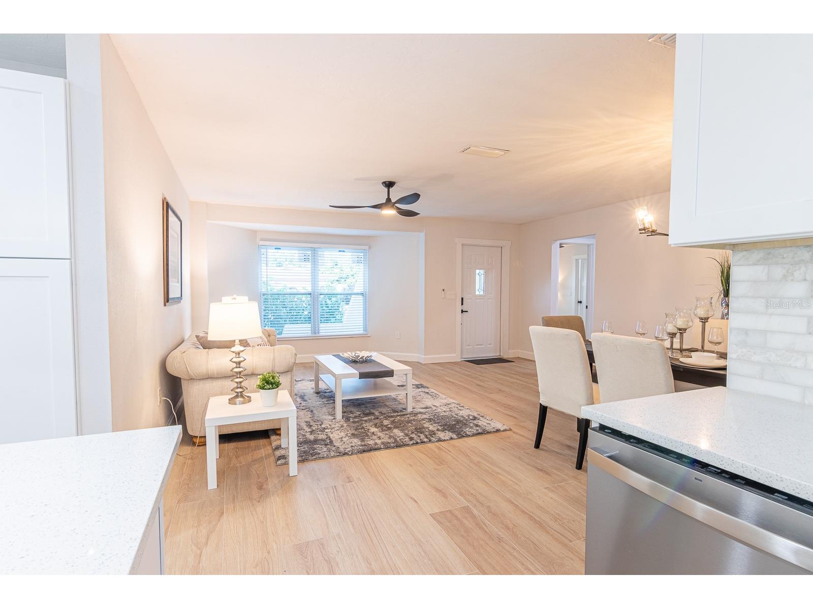1115 Southern Pine Lane Sarasota FL 34243 A4698321 image14