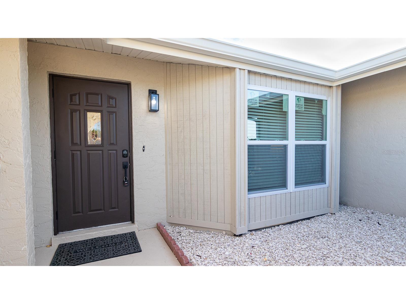 1115 Southern Pine Lane Sarasota FL 34243 A4698321 image3