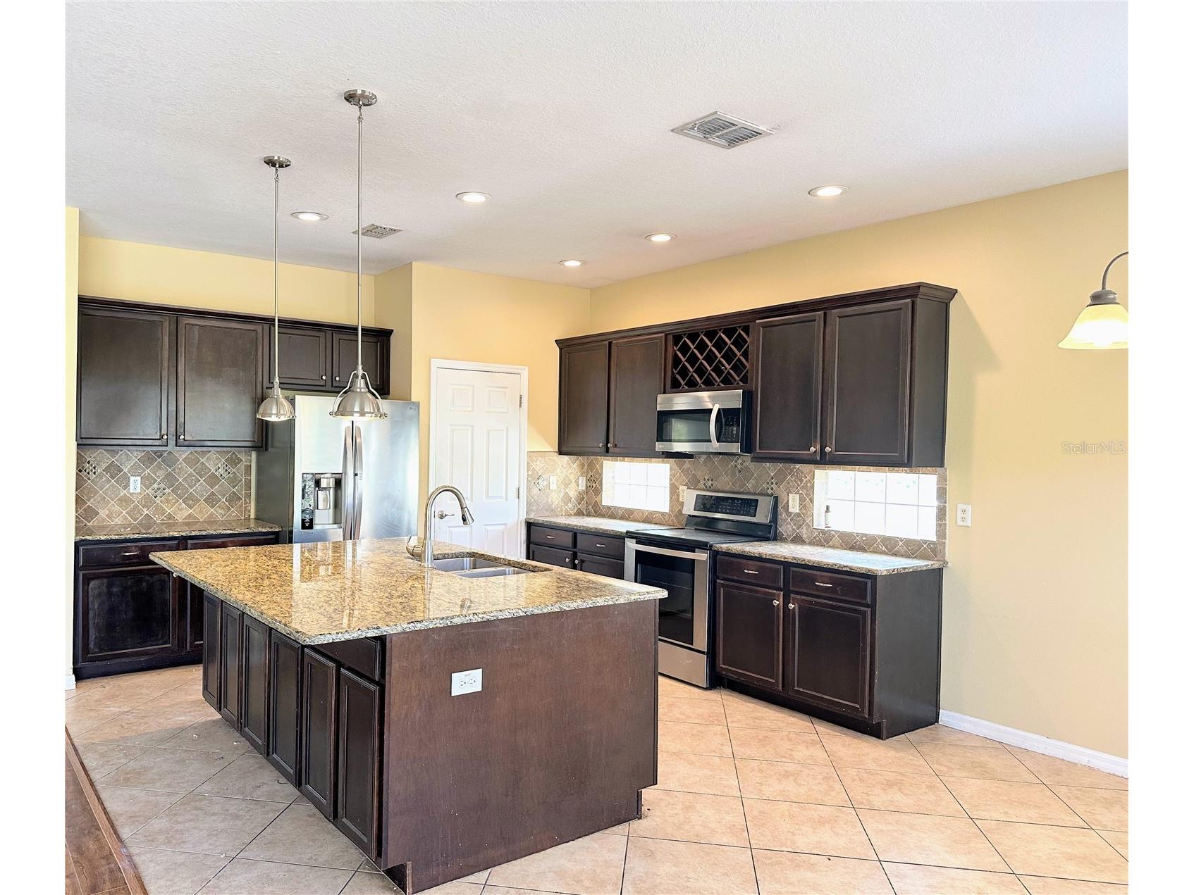 11150 Ancient Futures Drive Tampa FL 33647 TB8523254 image12