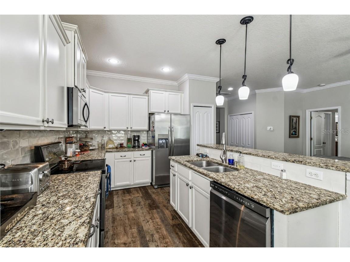 11150 Paradise Point Way New Port Richey FL 34654 W7880835 image13