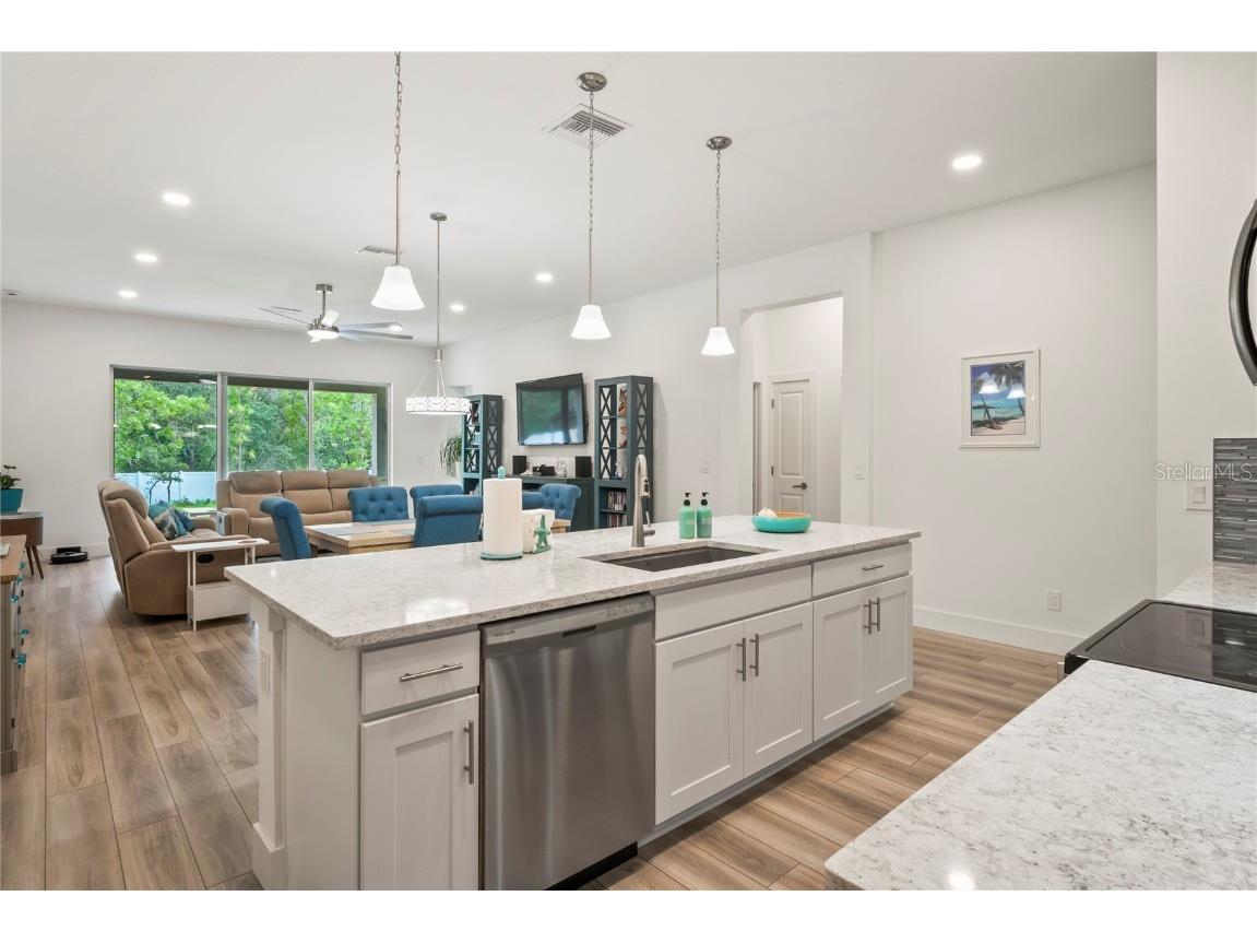 11153 Wood Owl Ave Weeki Wachee FL 34614 TB8428850 image10