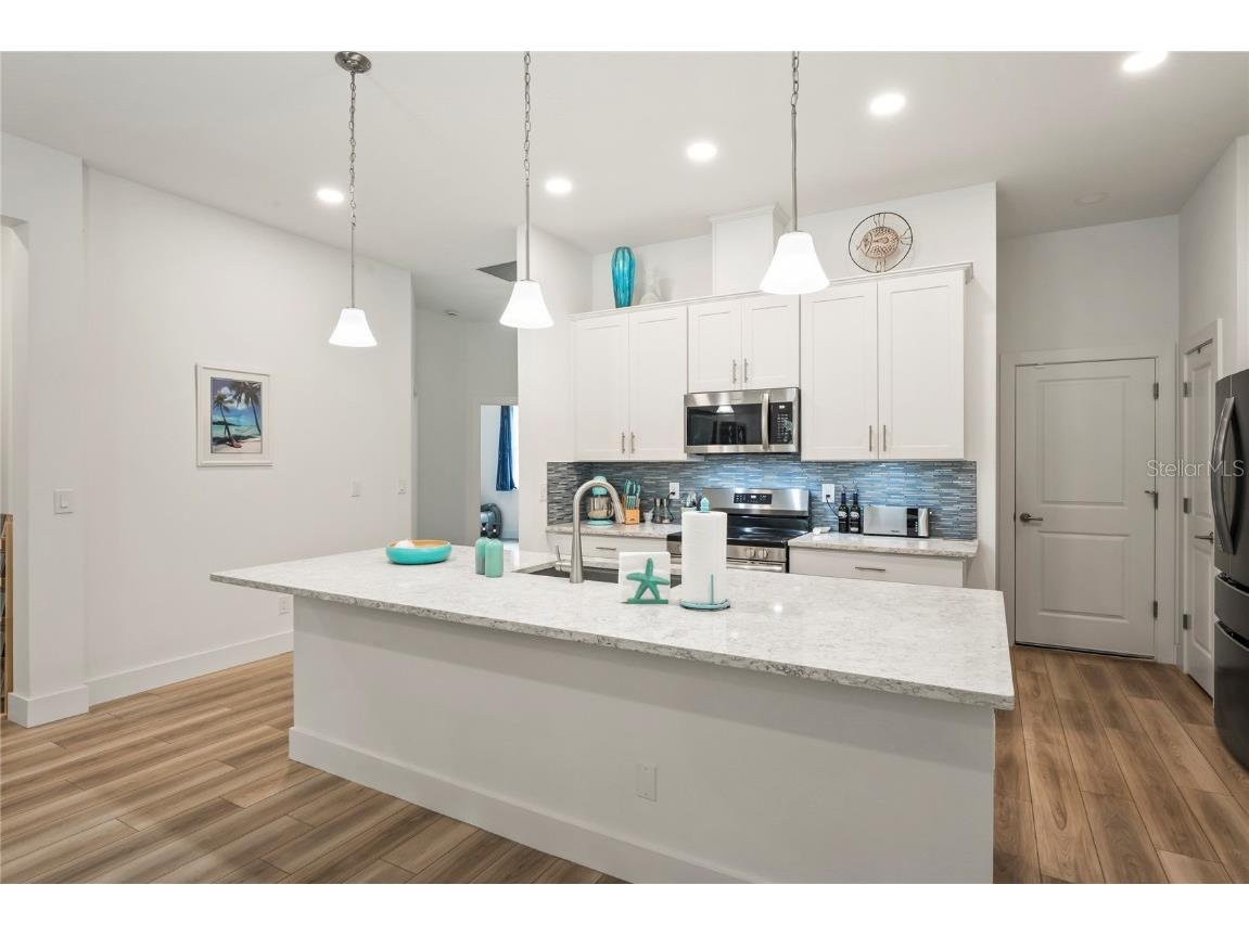 11153 Wood Owl Ave Weeki Wachee FL 34614 TB8428850 image2