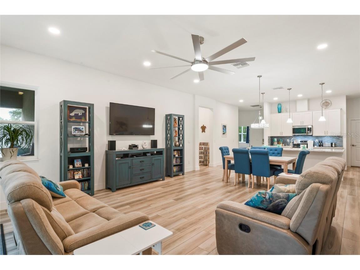 11153 Wood Owl Ave Weeki Wachee FL 34614 TB8428850 image3