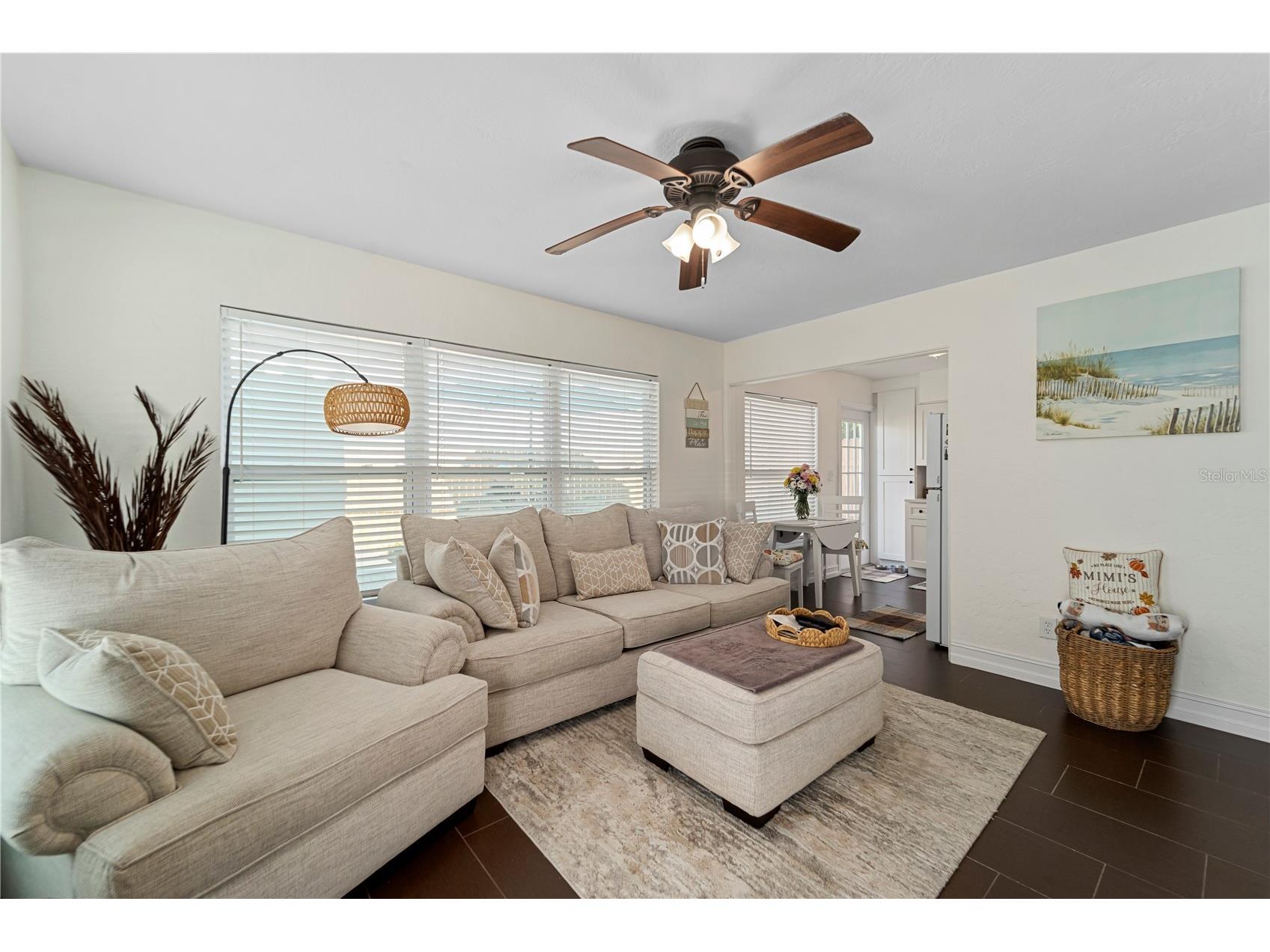 11155 2nd Street E Treasure Island FL 33706 TB8468928 image10