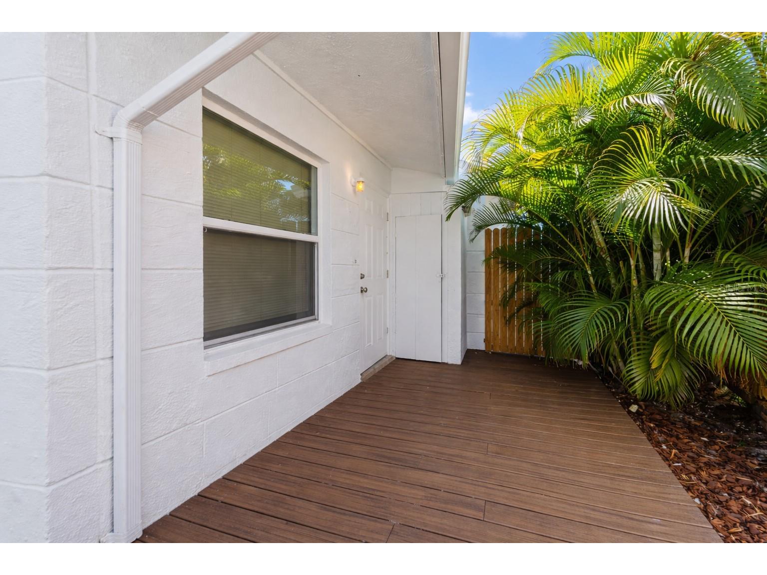 11155 2nd Street E Treasure Island FL 33706 TB8468928 image21