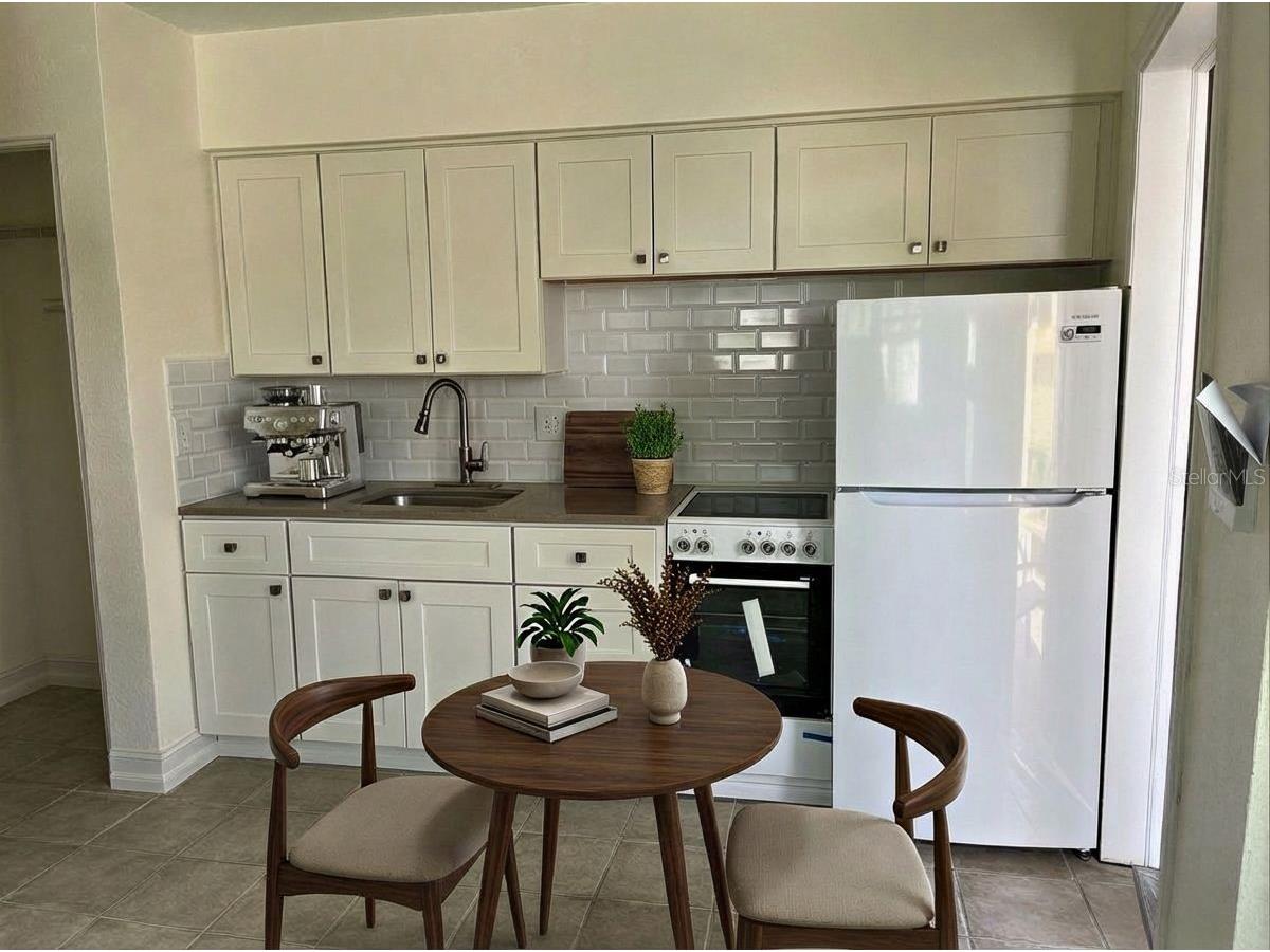 11155 2nd Street E Treasure Island FL 33706 TB8468928 image28