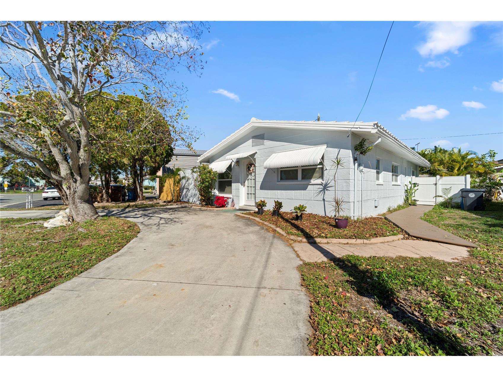 11155 2nd Street E Treasure Island FL 33706 TB8468928 image7