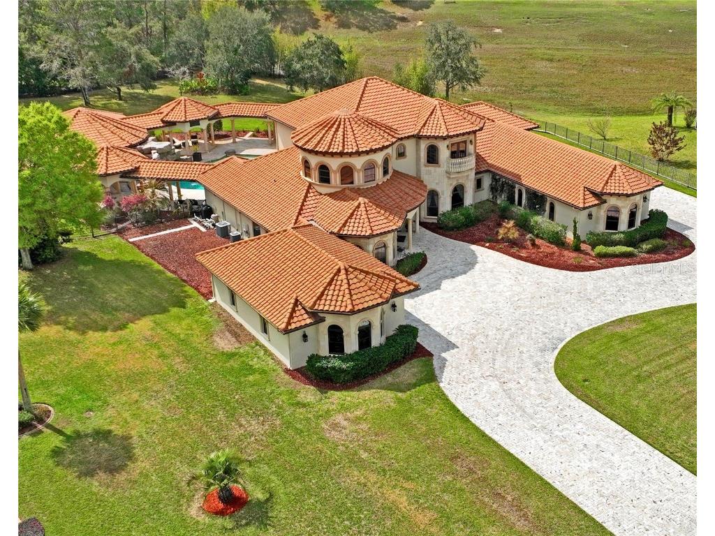 11158 Warm Wind Way Weeki Wachee FL 34613 TB8349284 image1