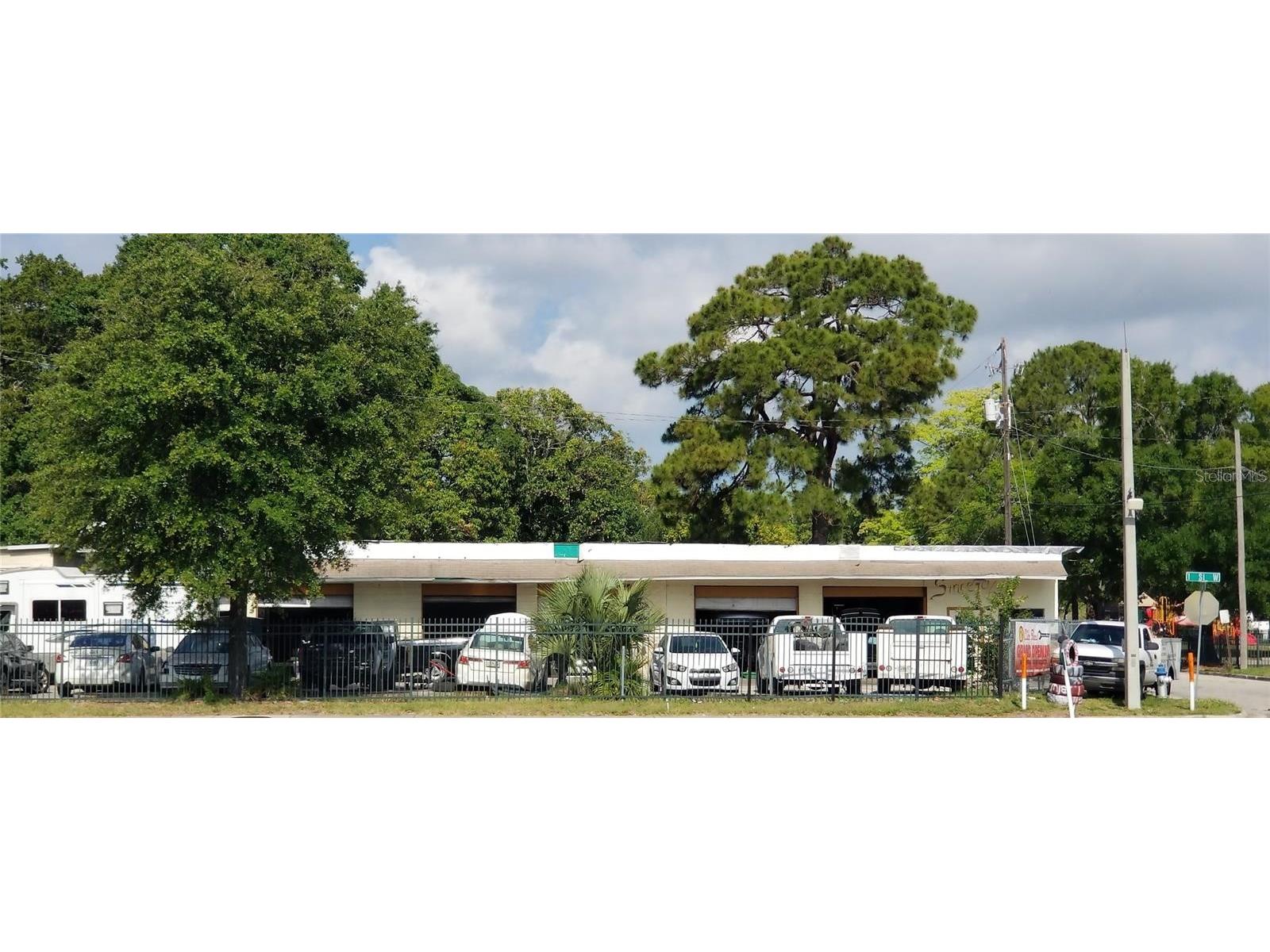 1116 1st Street W Bradenton FL 34208 A4600765 image1