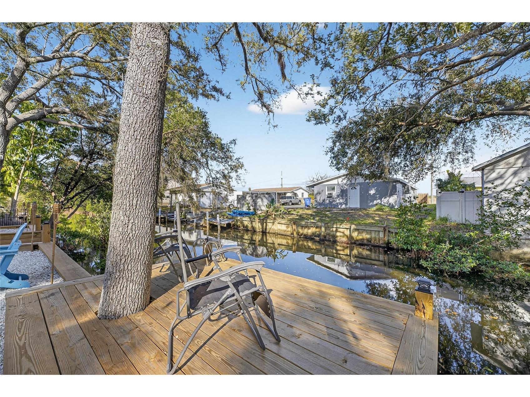 1116 Canal Street Ruskin FL 33570 TB8477417 image63