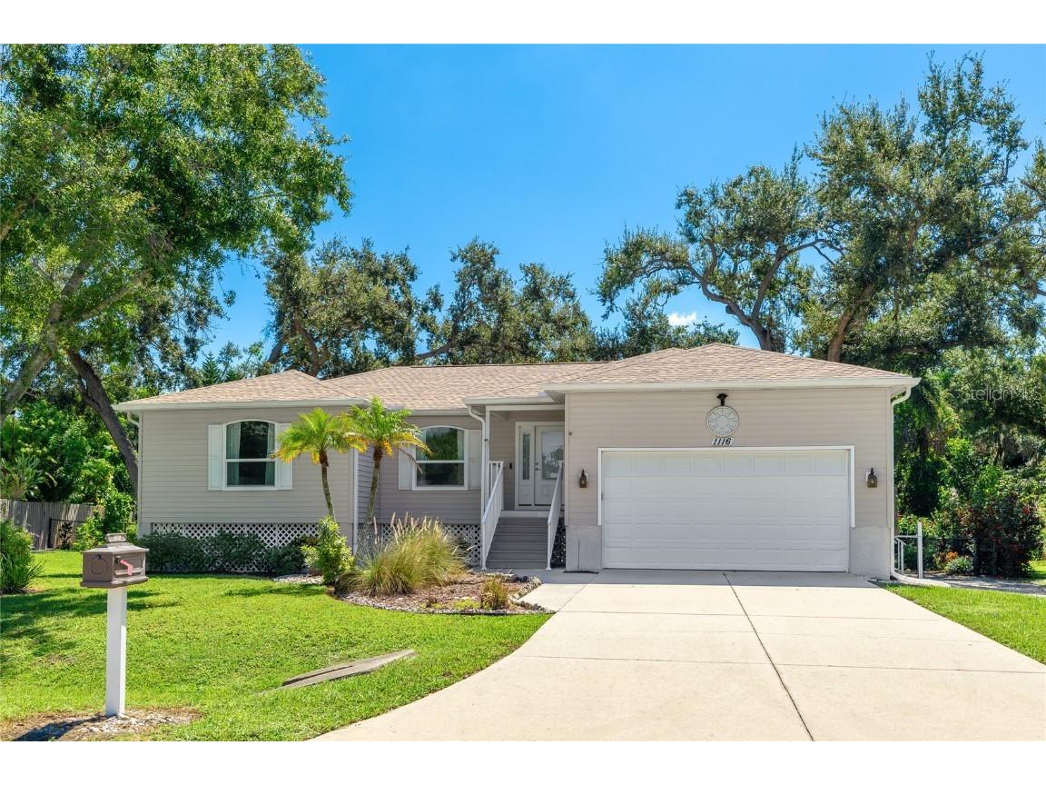 1116 Danny Drive Sarasota FL 34243 - BOWLEES CREEK A4665311 image1