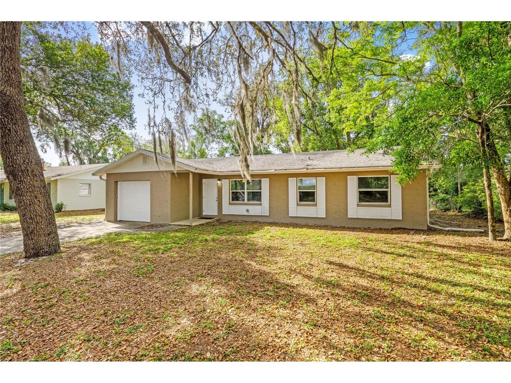 1116 Helen Drive Deland FL 32720 V4948310 image1