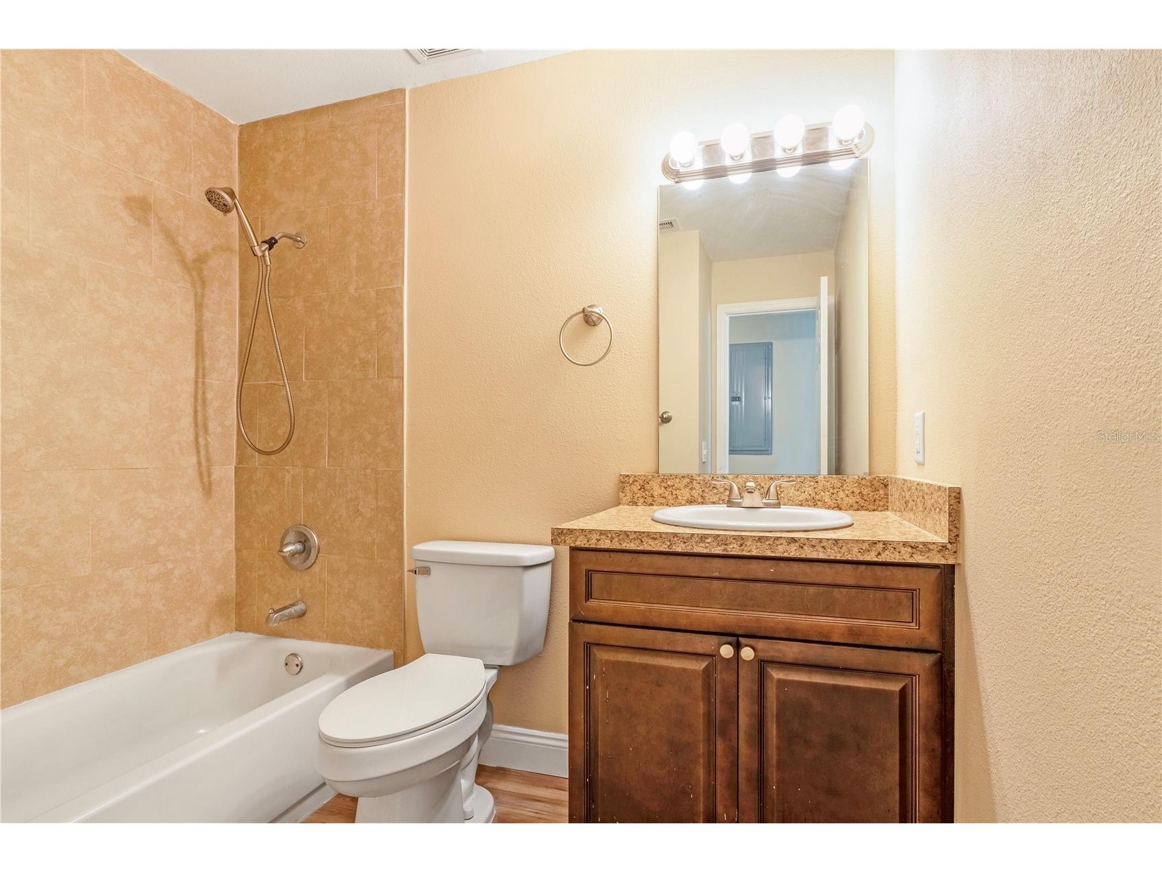 1116 Helen Drive Deland FL 32720 V4948310 image10