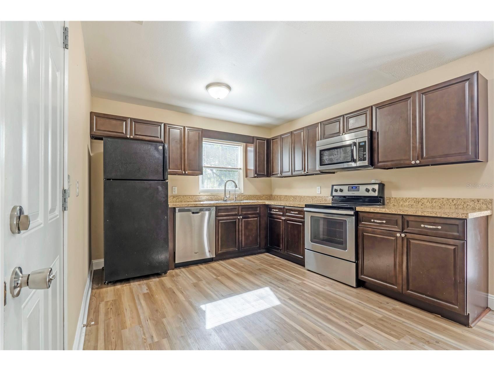 1116 Helen Drive Deland FL 32720 V4948310 image6