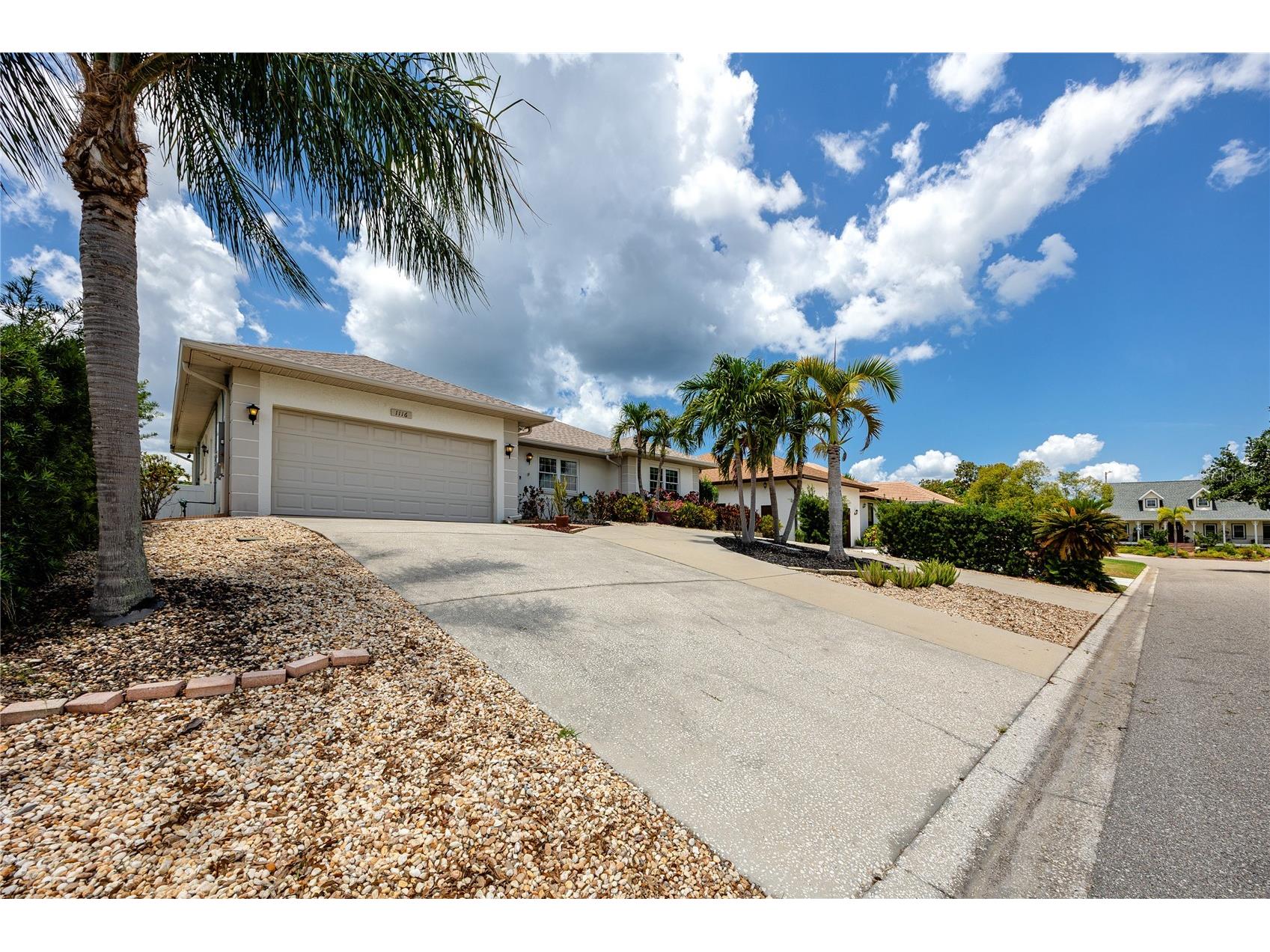 1116 Kingfish Place Apollo Beach FL 33572 TB8511040 image2