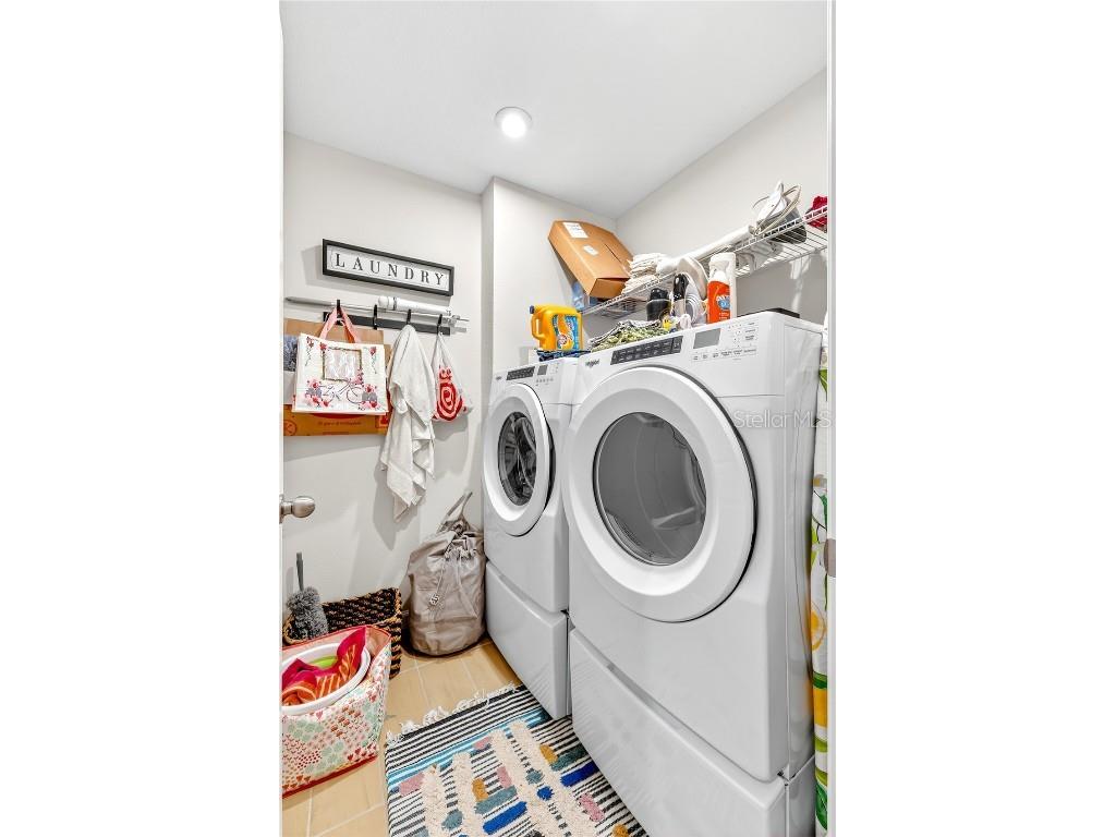 1116 Lakeshore Breeze Place Kissimmee FL 34747 O6352984 image17