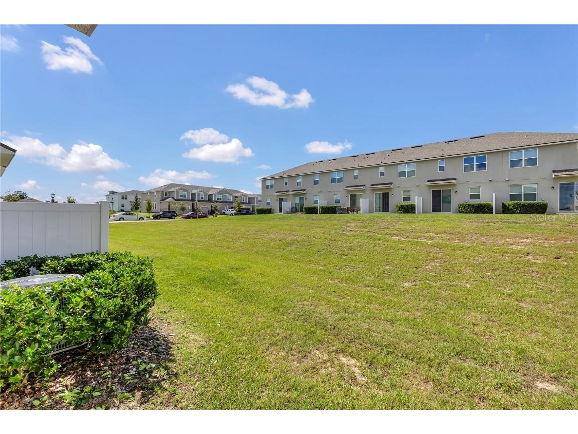 1116 Lakeshore Breeze Place Kissimmee FL 34747 O6352984 image18
