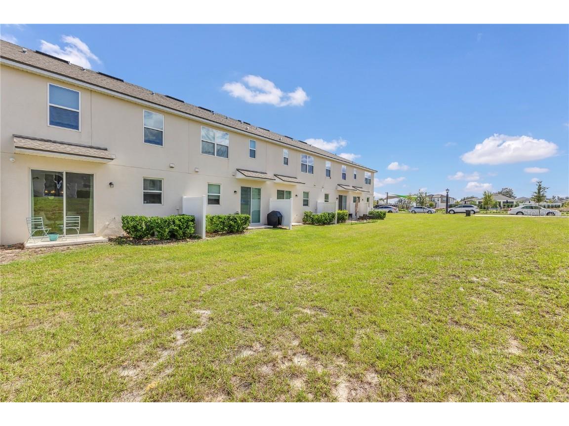 1116 Lakeshore Breeze Place Kissimmee FL 34747 O6352984 image19