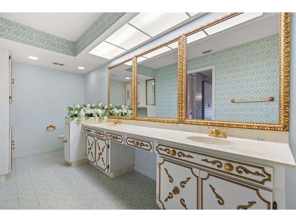 1116 N Riverhills Drive Temple Terrace FL 33617 TB8326070 image41