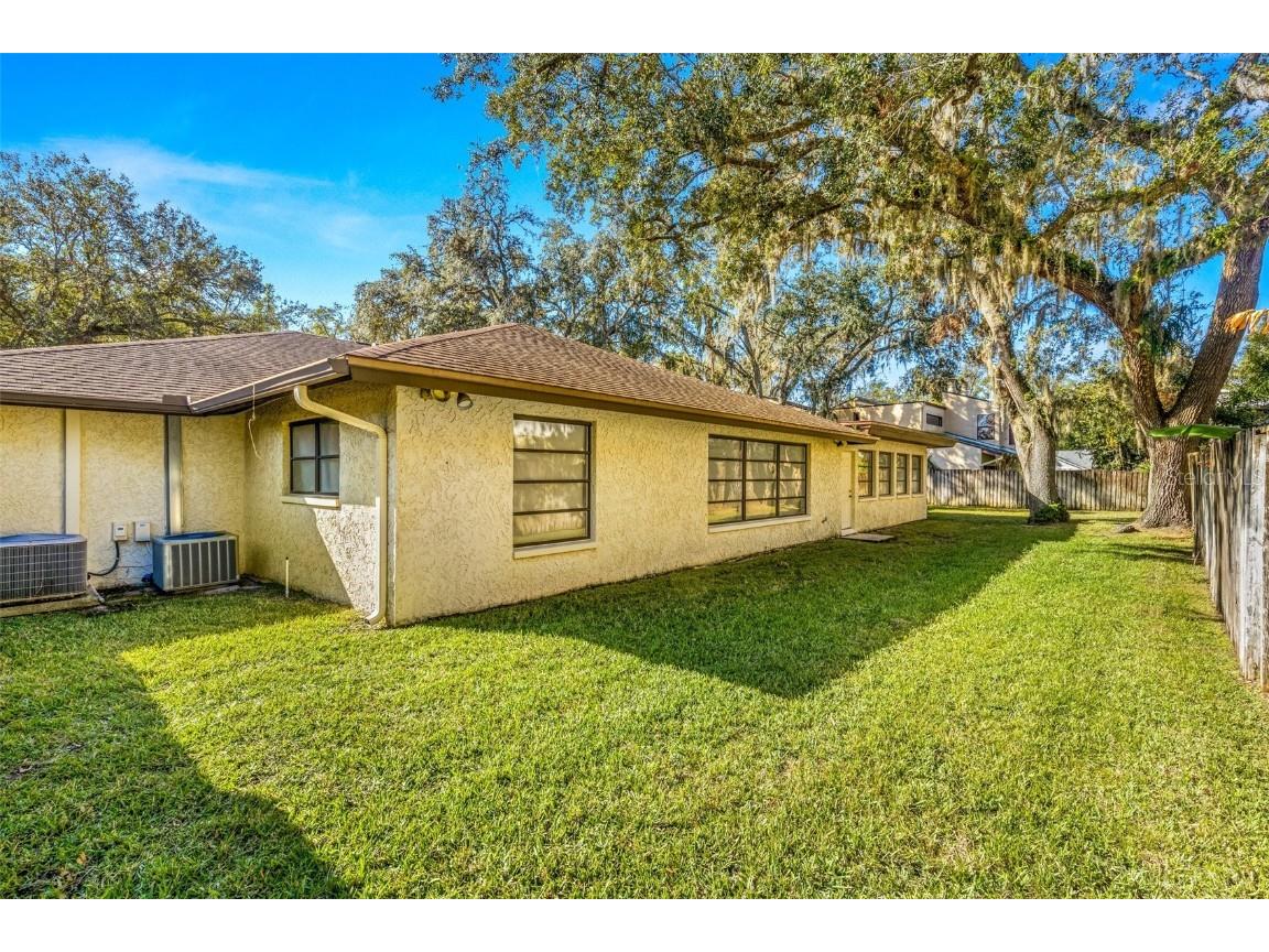 1116 N Riverhills Drive Temple Terrace FL 33617 TB8326070 image50