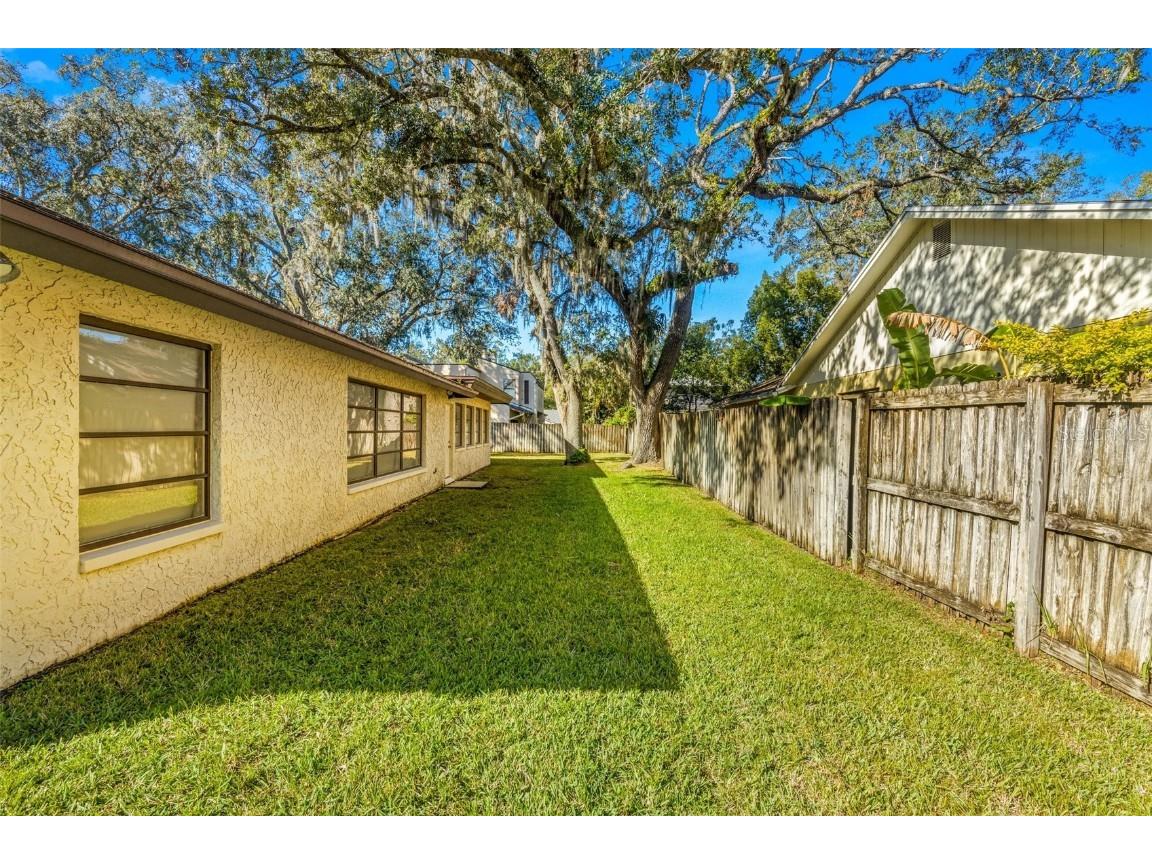 1116 N Riverhills Drive Temple Terrace FL 33617 TB8326070 image51