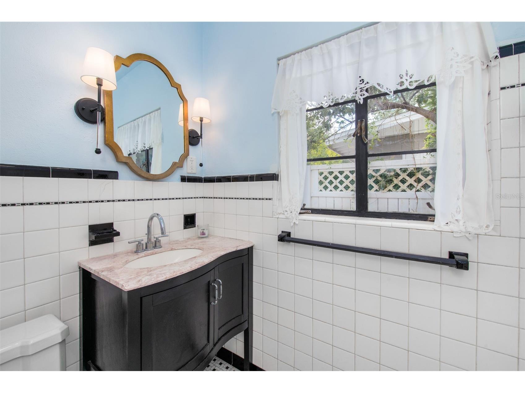 1116 S Mills Avenue Orlando FL 32806 O6336926 image30