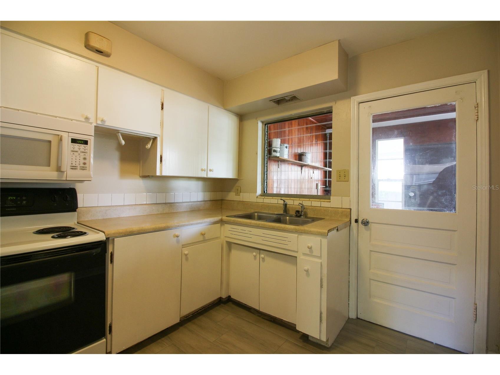 1116 S Tennessee Avenue Lakeland FL 33803 L4958879 image5