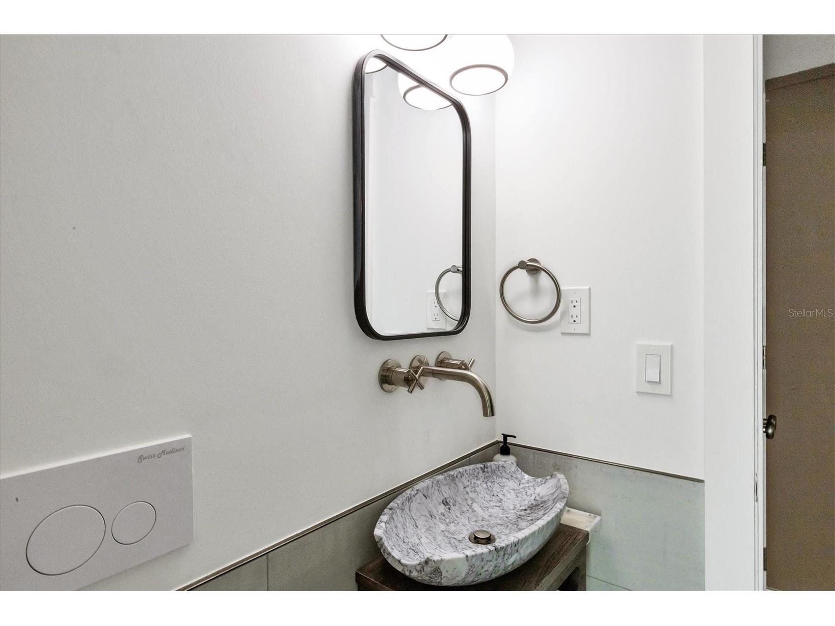 1116 Westway Drive Sarasota FL 34236 A4684276 image40