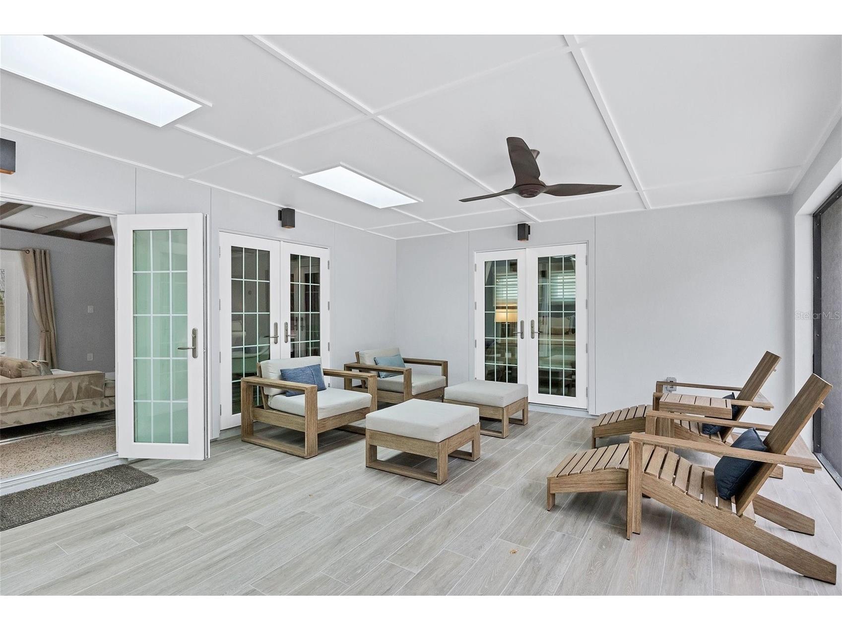 1116 Westway Drive Sarasota FL 34236 A4684276 image8