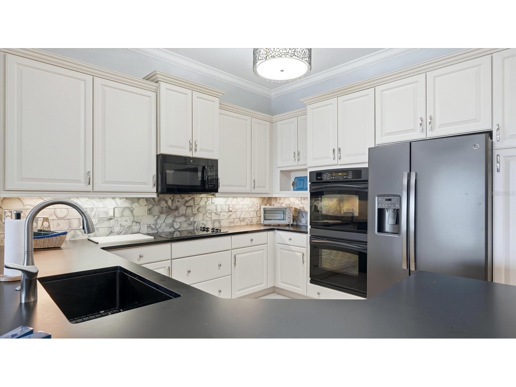 11160 Hacienda Del Mar Boulevard #202 Placida FL 33946 - INTRACOASTAL WATERWAY D6147070 image18