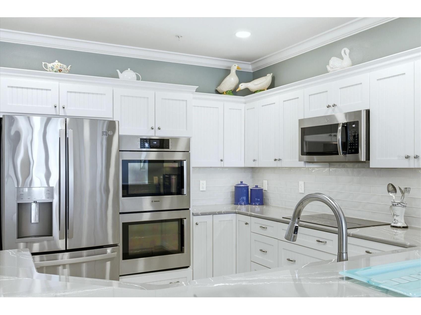 11160 Hacienda Del Mar Boulevard #D-303 Placida FL 33946 - INTRACOASTAL WATERWAY D6146470 image16