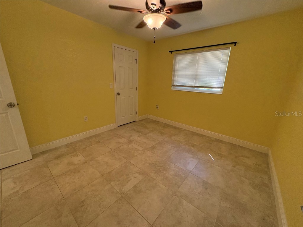 1117 Angela Maria Road Sarasota FL 34243 A4670431 image35