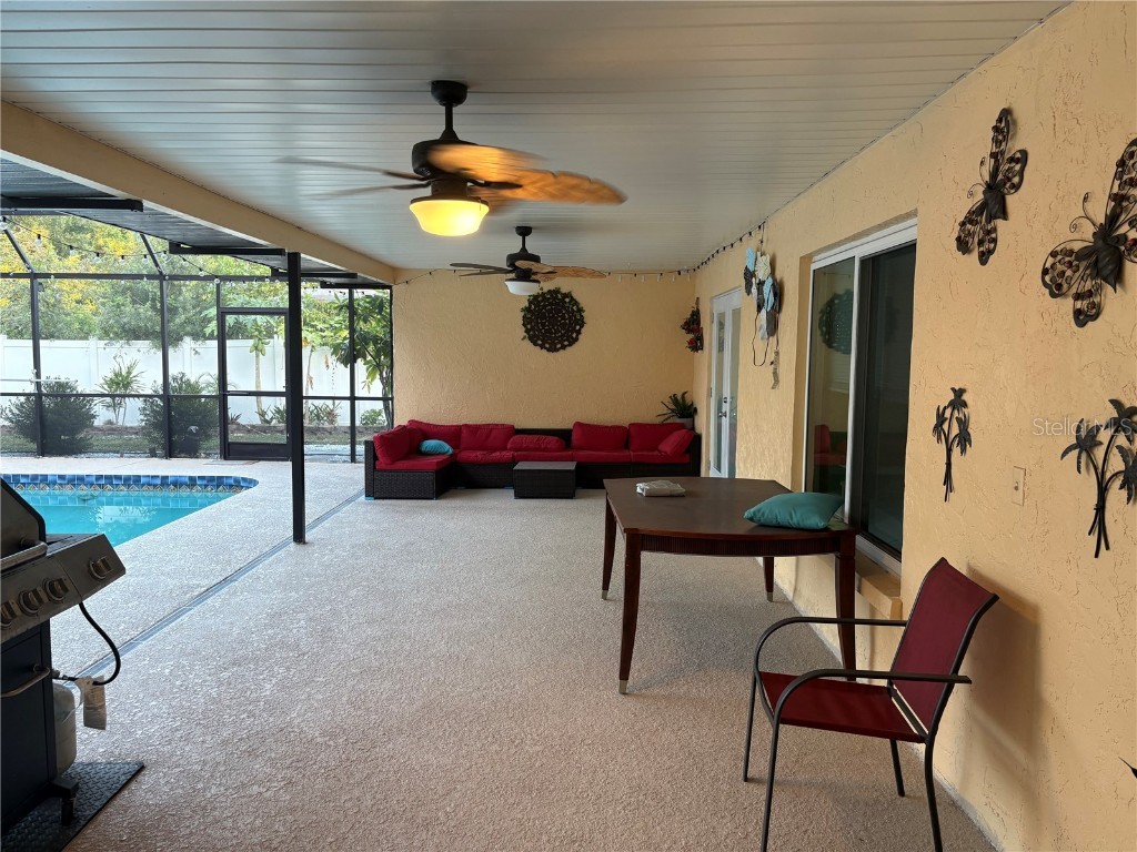 1117 Angela Maria Road Sarasota FL 34243 A4670431 image4