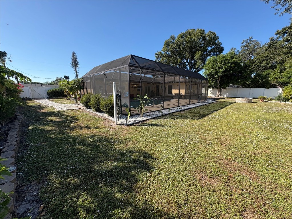 1117 Angela Maria Road Sarasota FL 34243 A4670431 image47