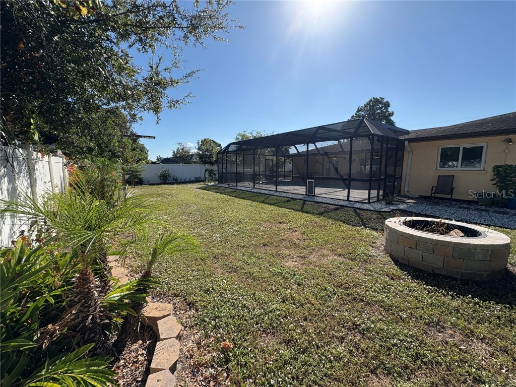 1117 Angela Maria Road Sarasota FL 34243 A4670431 image48