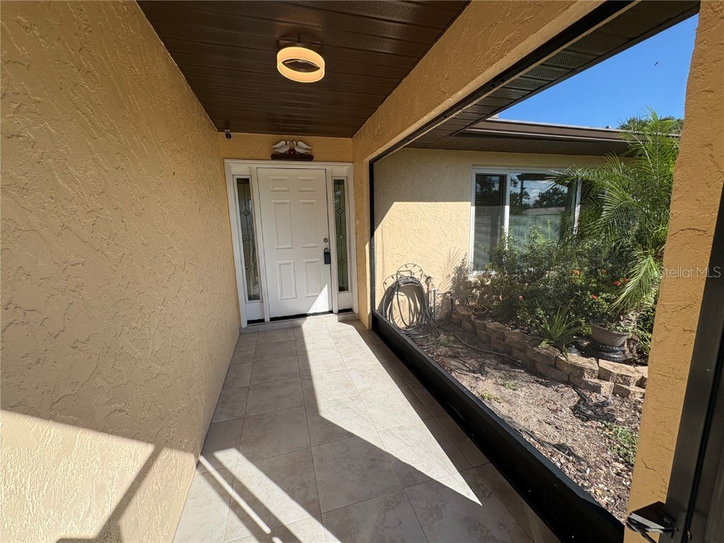 1117 Angela Maria Road Sarasota FL 34243 A4670431 image54