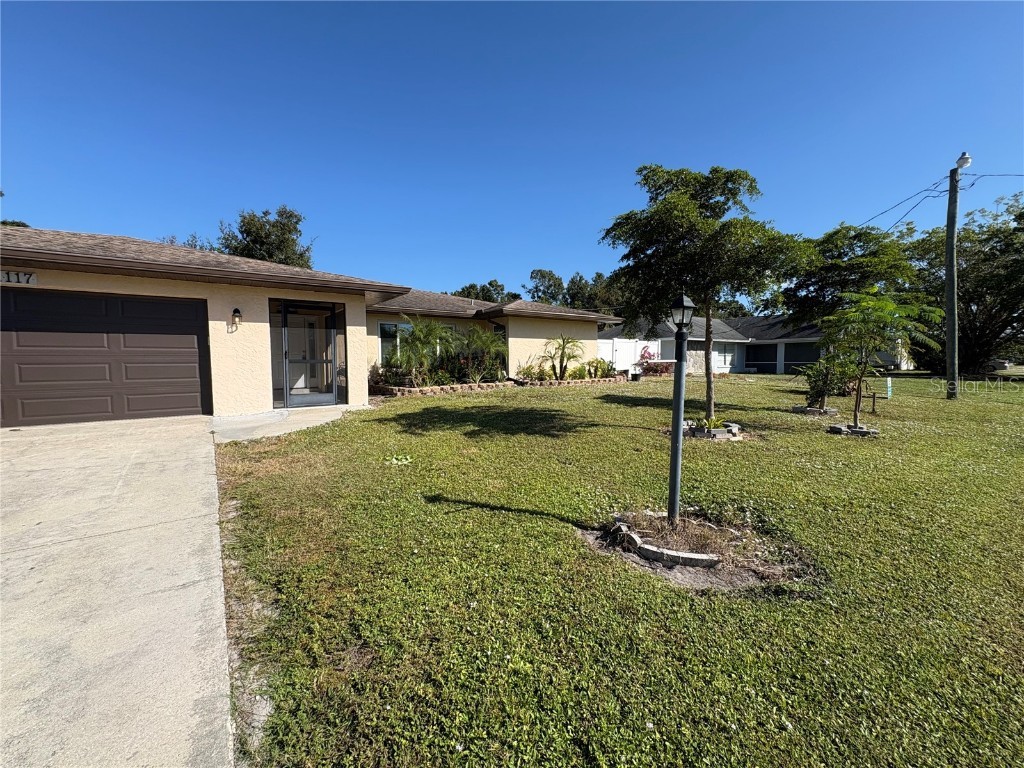 1117 Angela Maria Road Sarasota FL 34243 A4670431 image55