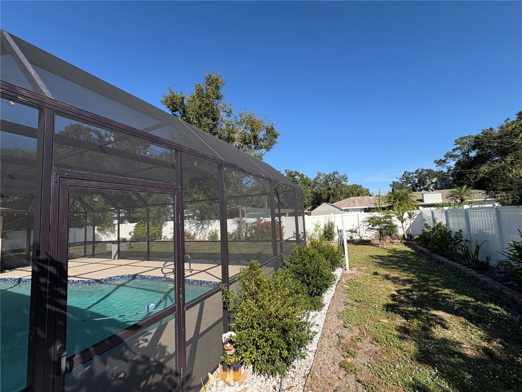 1117 Angela Maria Road Sarasota FL 34243 A4670431 image57